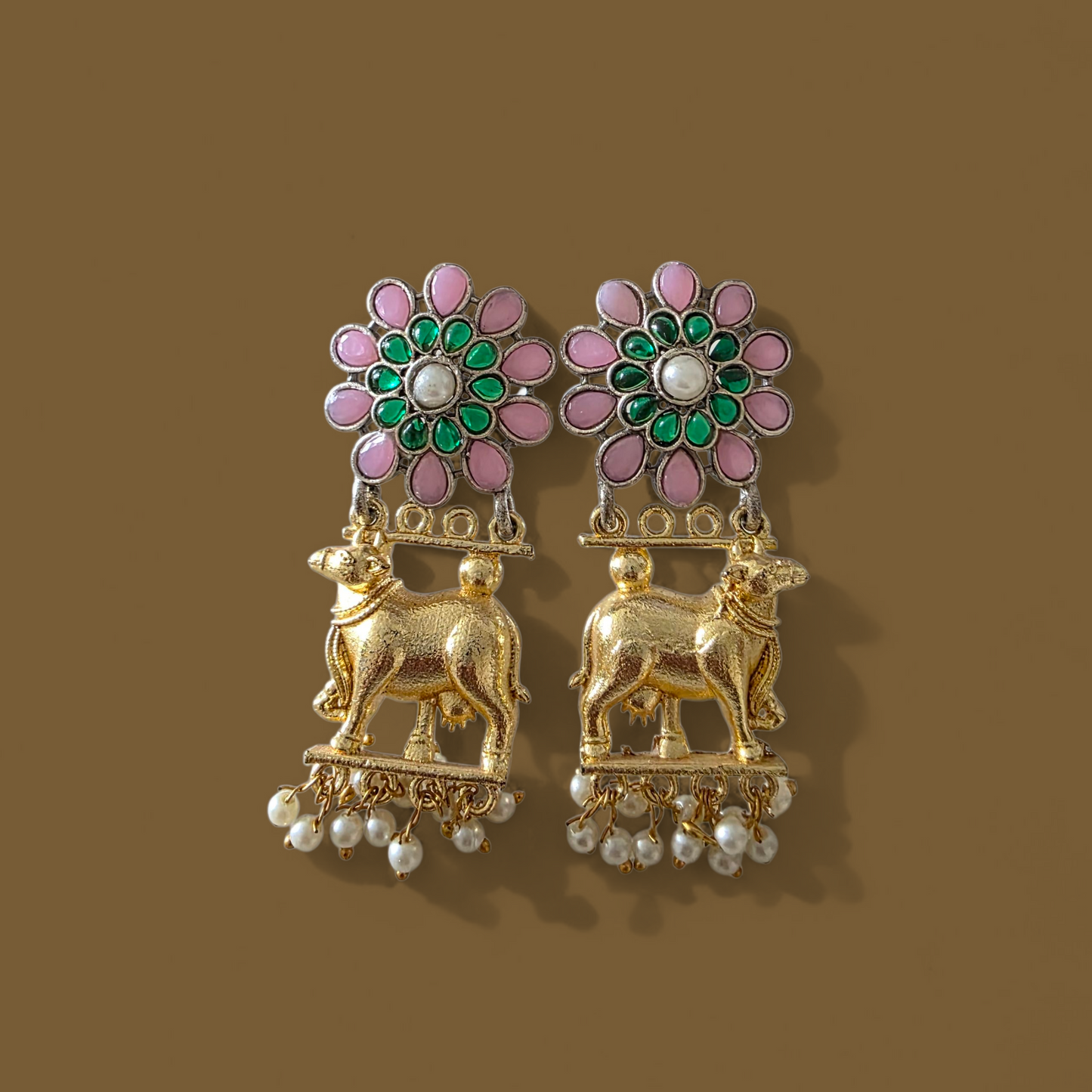 NANDI DUAL TONE SILVER OXIDISED EARRING