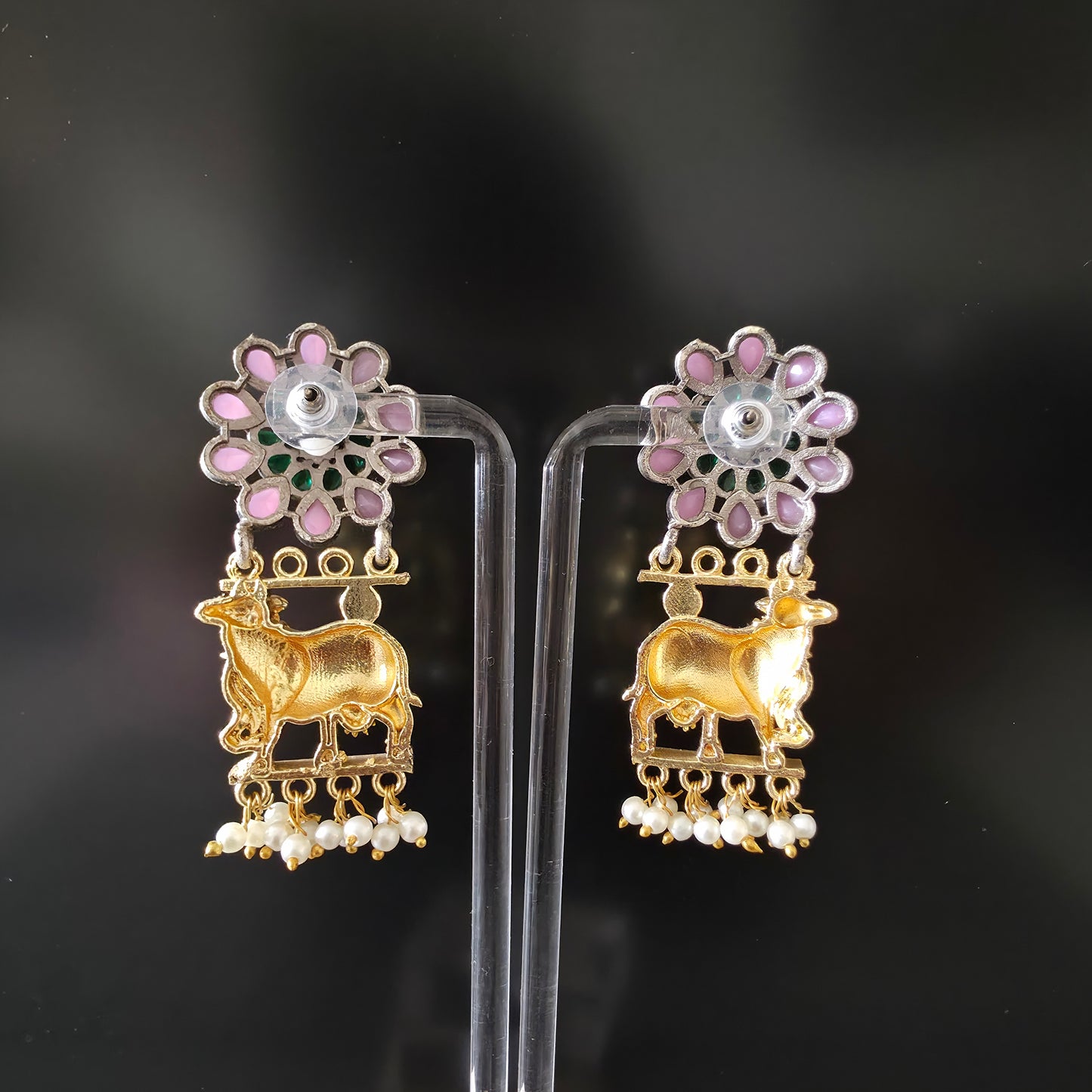 NANDI DUAL TONE SILVER OXIDISED EARRING