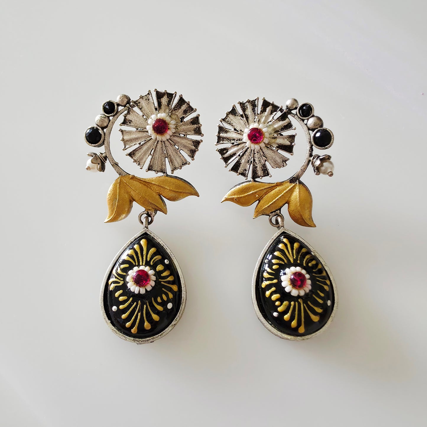 BLACK DUAL TONE TANJORE ART PAINTED DANGLER