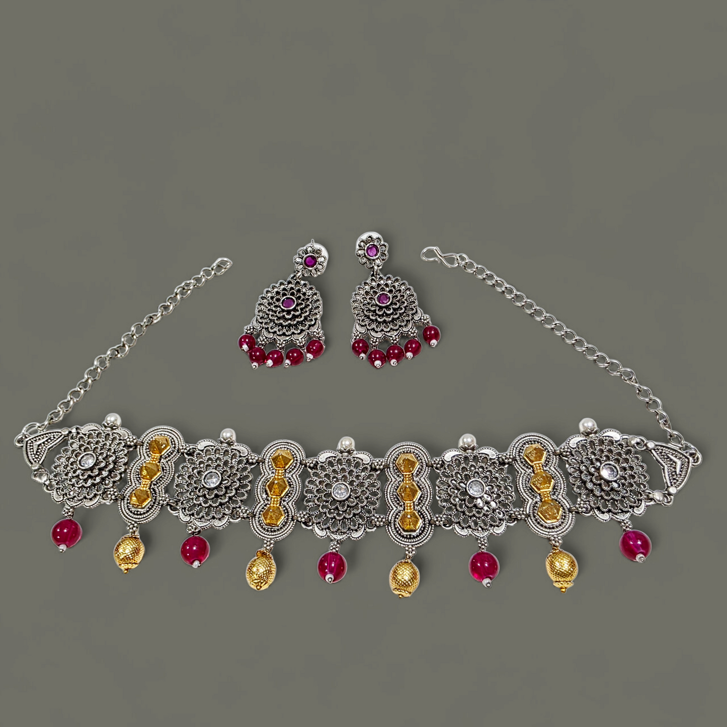 MAROON FOAM FLOWER DUAL TONE OXIDISED SILVER CHOKER SET