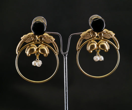 ROUND DUAL PEACKOCK GOLDEN BRASS STUD EARRING
