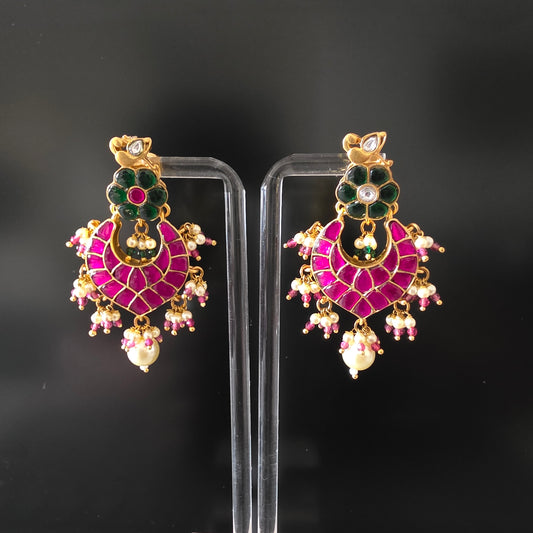GOLD PLATED JADAU KUNDAN WITH PEARL DROP CHANDBAALI