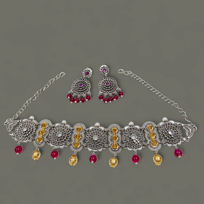 MAROON FOAM FLOWER DUAL TONE OXIDISED SILVER CHOKER SET