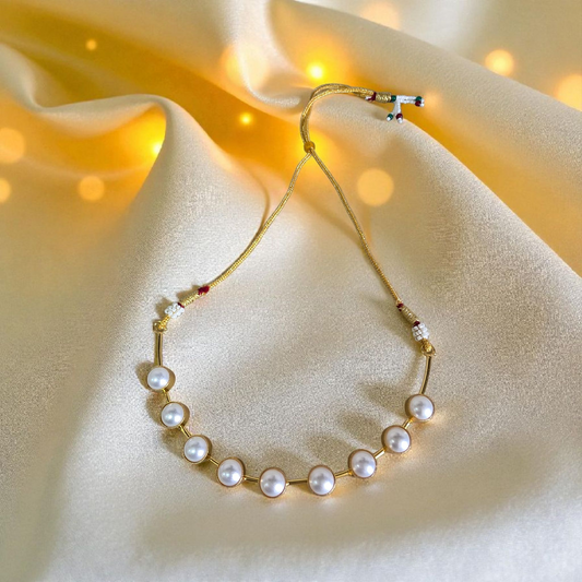 AARVI PEARL CHOKER