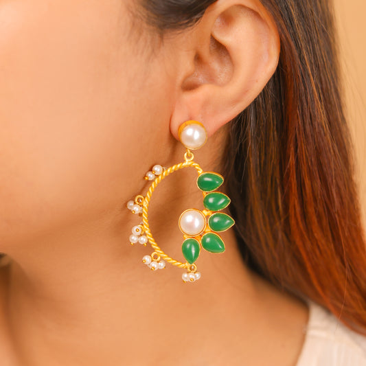 MEHER CRESCENT BLOOM EARRING