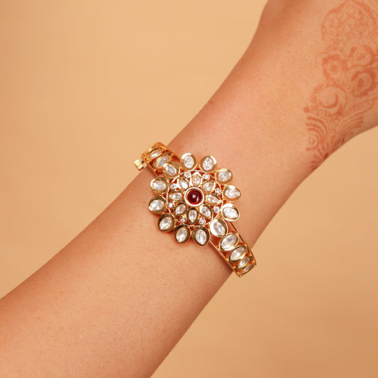 ROSE-GOLD MOSSANITE POLKI WITH RUBY OPENABLE SINGLE KADA BANGLE