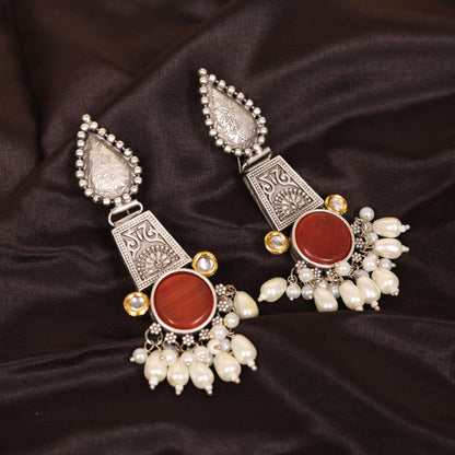 VEDA TEMPLE DRAPE EARRING
