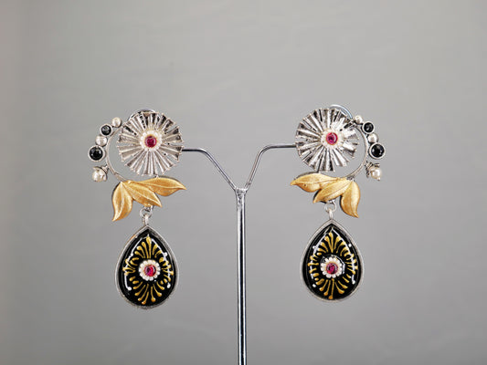 BLACK DUAL TONE TANJORE ART PAINTED DANGLER